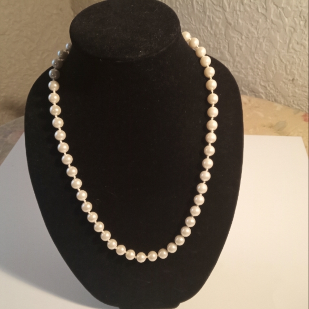 Women's Plastic  Faux Pearl Necklace
